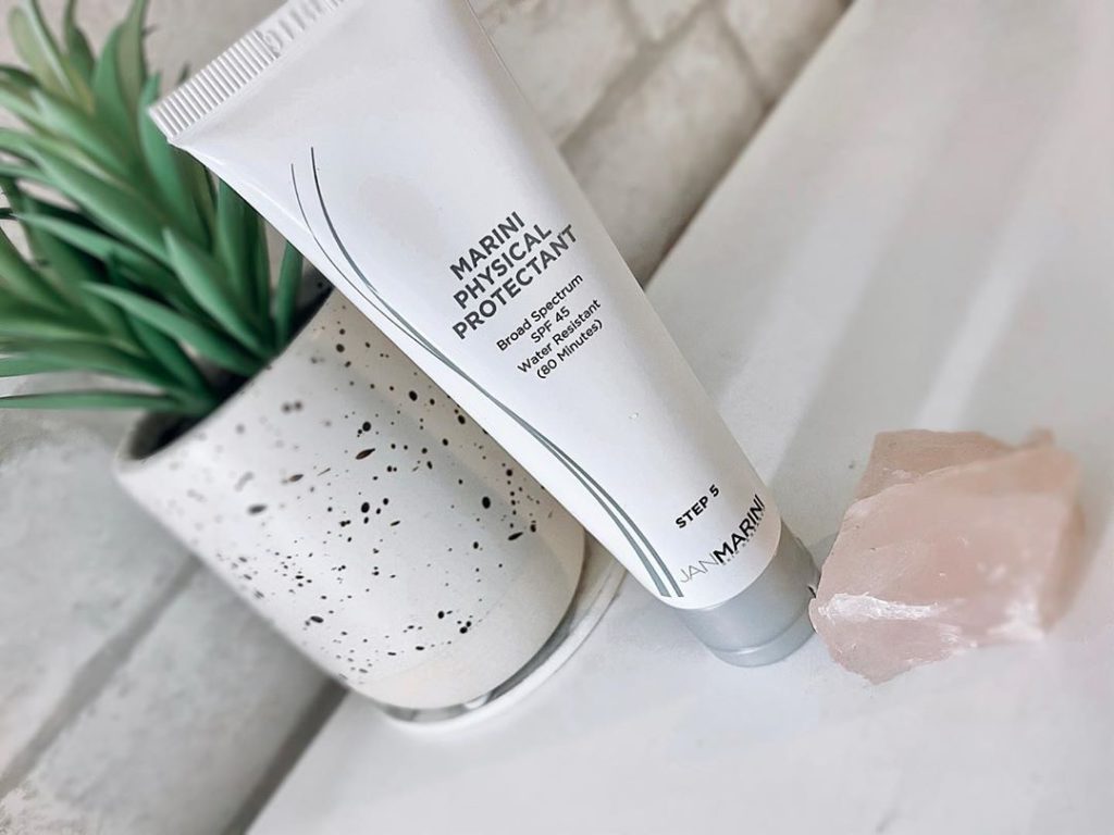 Jan Marini: Physical Protectant Broad Spectrum SPF45